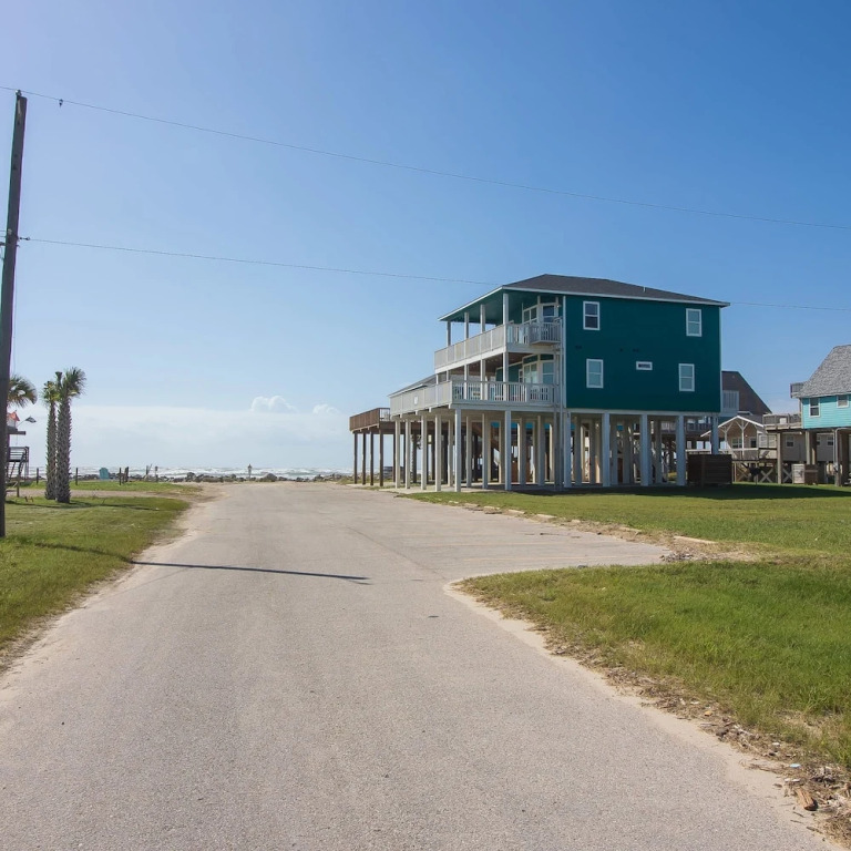 Gulf Adventures And Beachfront Relaxation Awaits in Freeport, United States