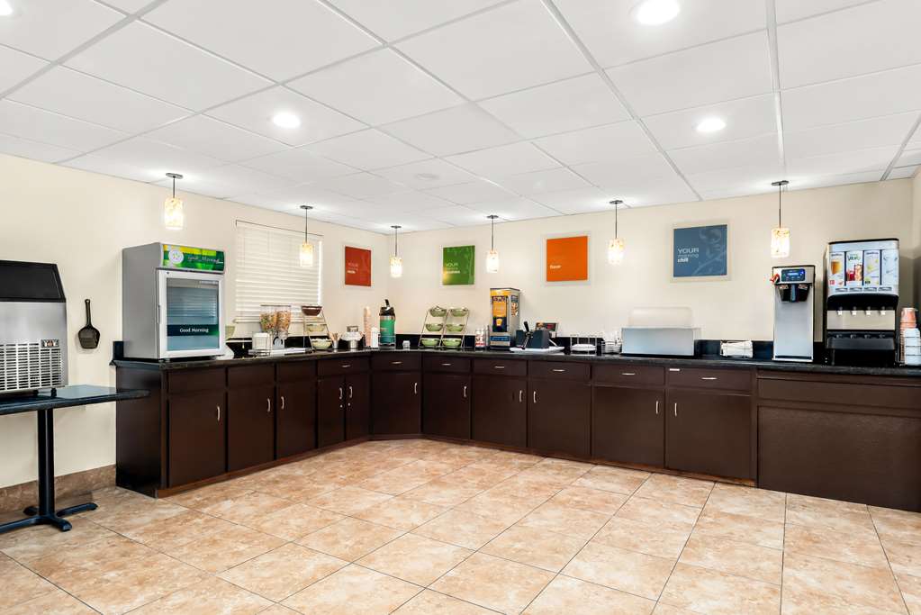 Quality Inn & Suites Lafayette - photo 32