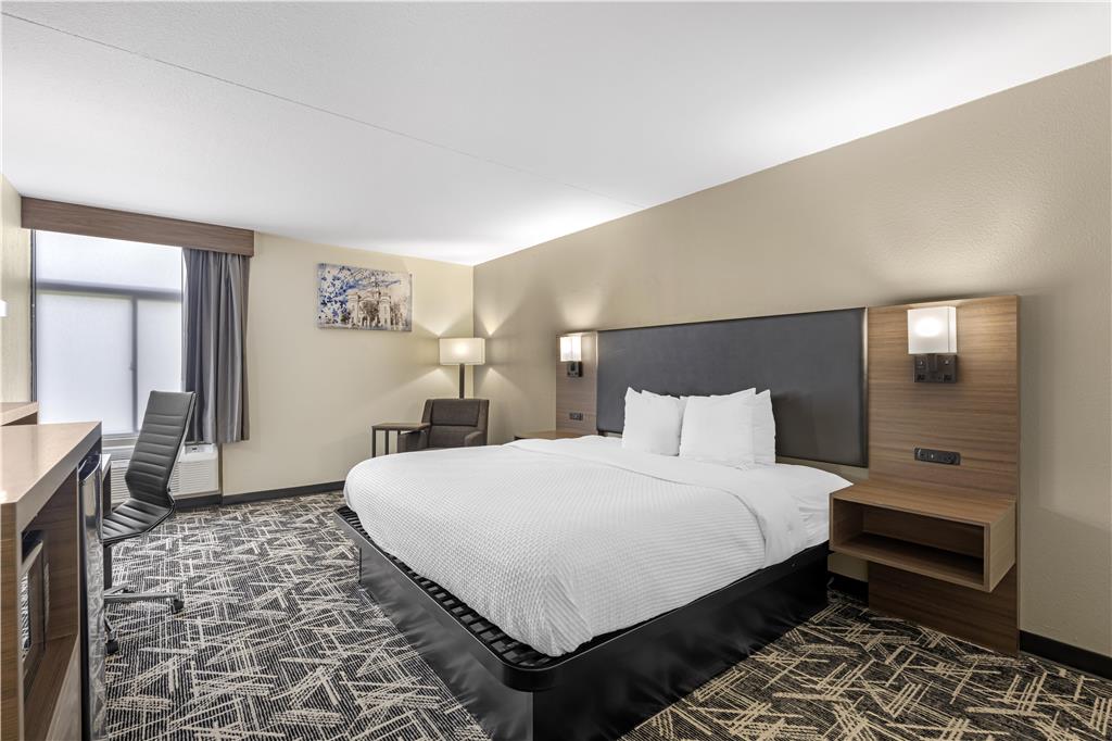 Best Western Plus York Hotel & Conference Center - photo 31