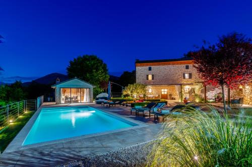Villa Veselici — 4-Star Luxury Hotel in Labin, Croatia