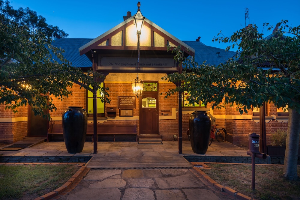 The Eaglehawk Country House Hotel Maldon — Maldon