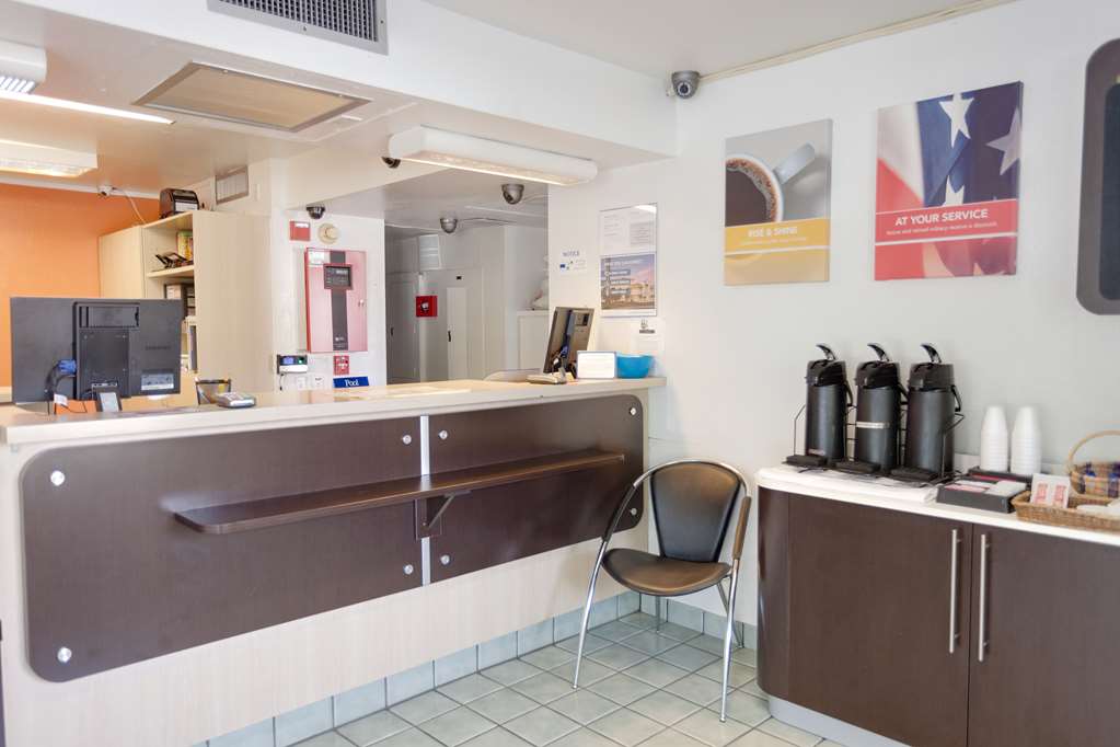 Motel 6 Weed Mount Shasta - photo 31