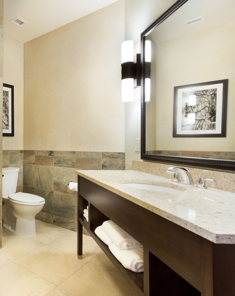 Drury Plaza Hotel in Santa Fe - photo 35