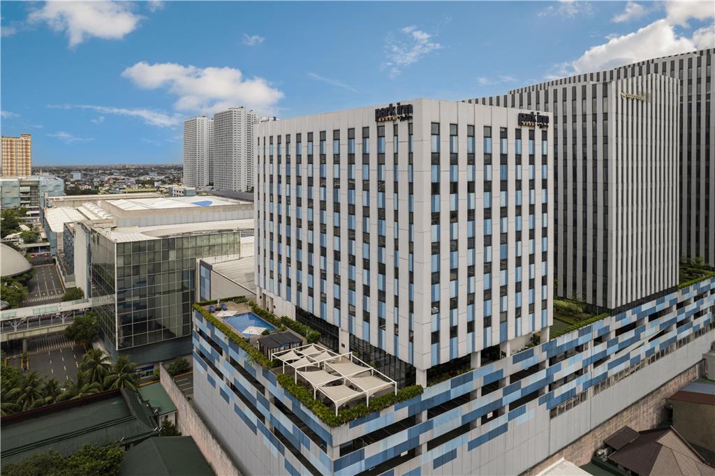 Park Inn by Radisson North Edsa in Quezon, Philippines