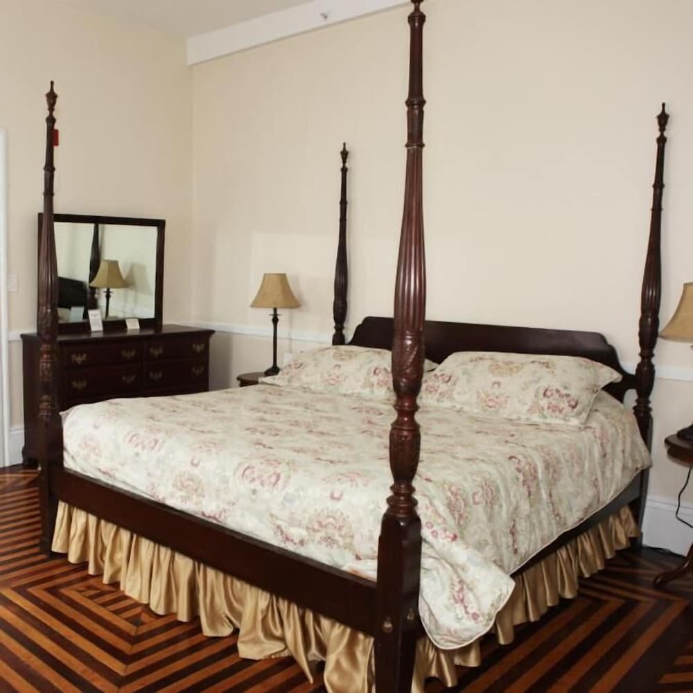 The Salem Inn - photo 11