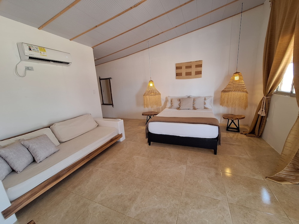 Aiwa Hotel — Manaure — photo 2