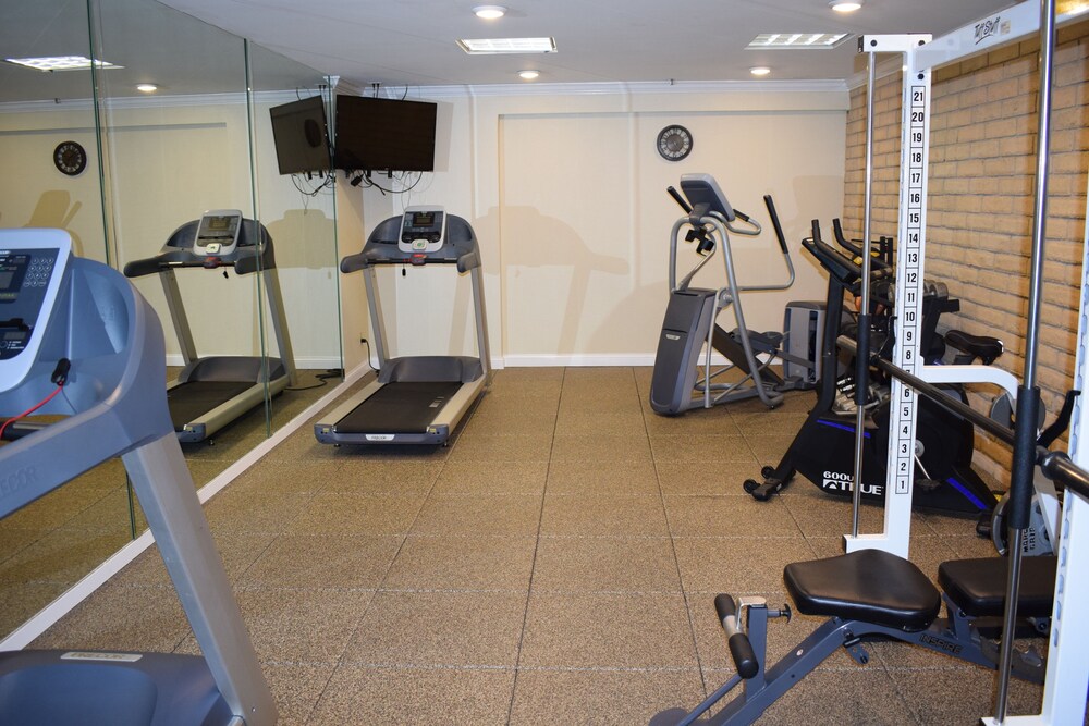 Best Western Wichita North Hotel and Suites - photo 45
