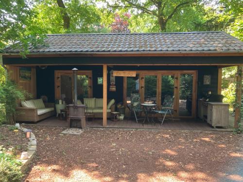 Berghut - carbon neutral hotel in Doorn