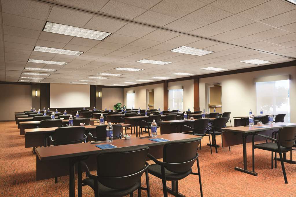 HYATT house Pleasant Hill - photo 7