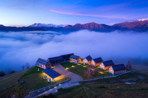 Nebesa Chalets - last minute hotel in Kobarid