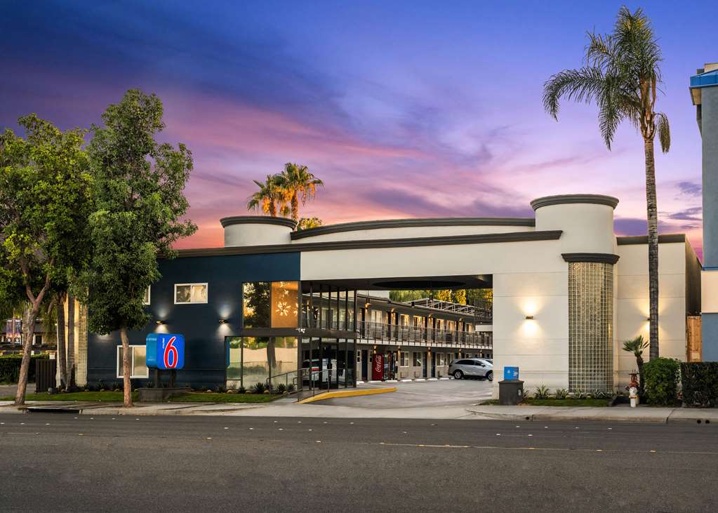 Motel 6 Anaheim CA Convention Center - photo 7