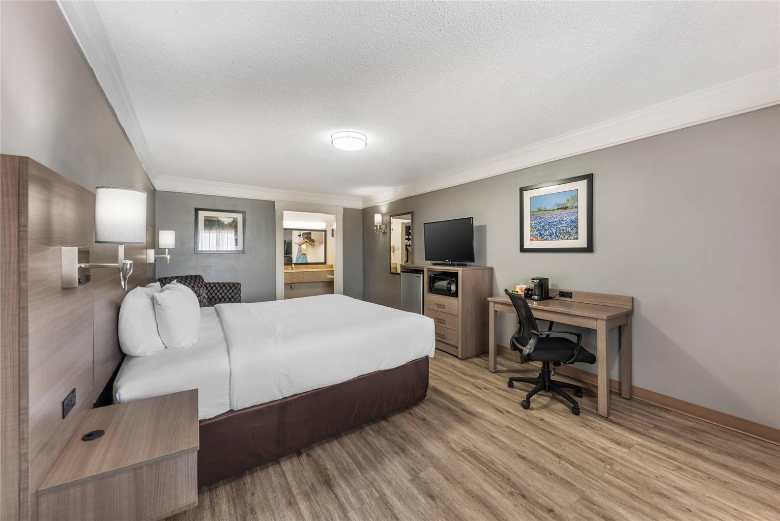 Quality Inn Near Lake Marble Falls - photo 15