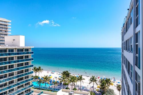Ocean Beach Condo 3BR On the Sand 911 — 4-Star Luxury Hotel in Fort Lauderdale, United States