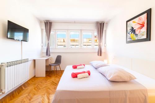 Your Vacation Apartment — 4-Star Luxury Hotel in Split, Croatia