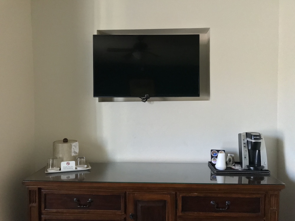 Hotel Sutter - photo 31