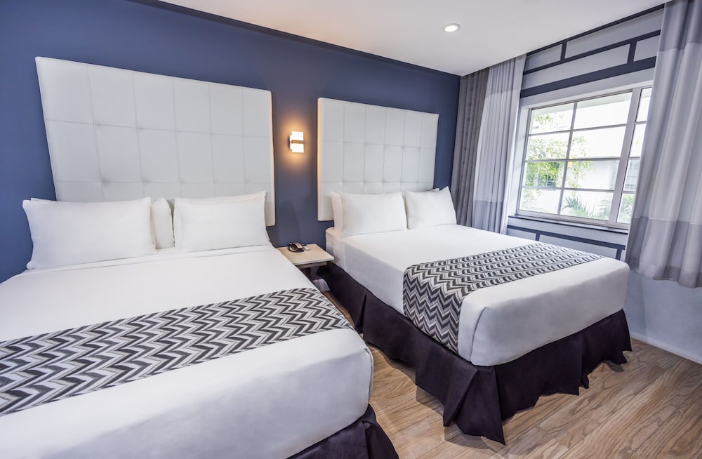 The Kent Hotel - photo 20