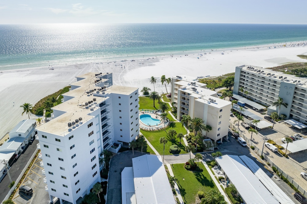 Jamaica Royale Beach View Towers By Beachside Management - photo 41