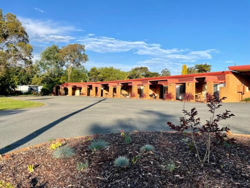 Tarra Motel Yarram — hotel in Yarram