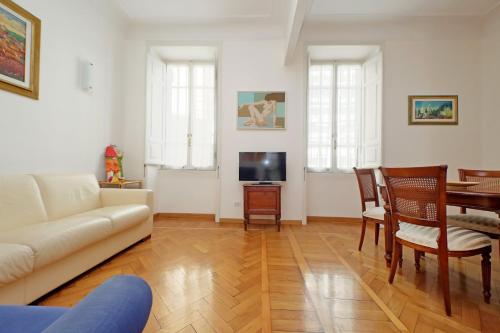 At the Vatican Ottaviano 2 bedrooms 2 baths — 4-Star Luxury Hotel in Rome, Italy