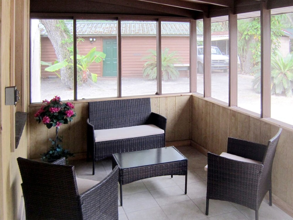 Riverside Lodge Resort - photo 10