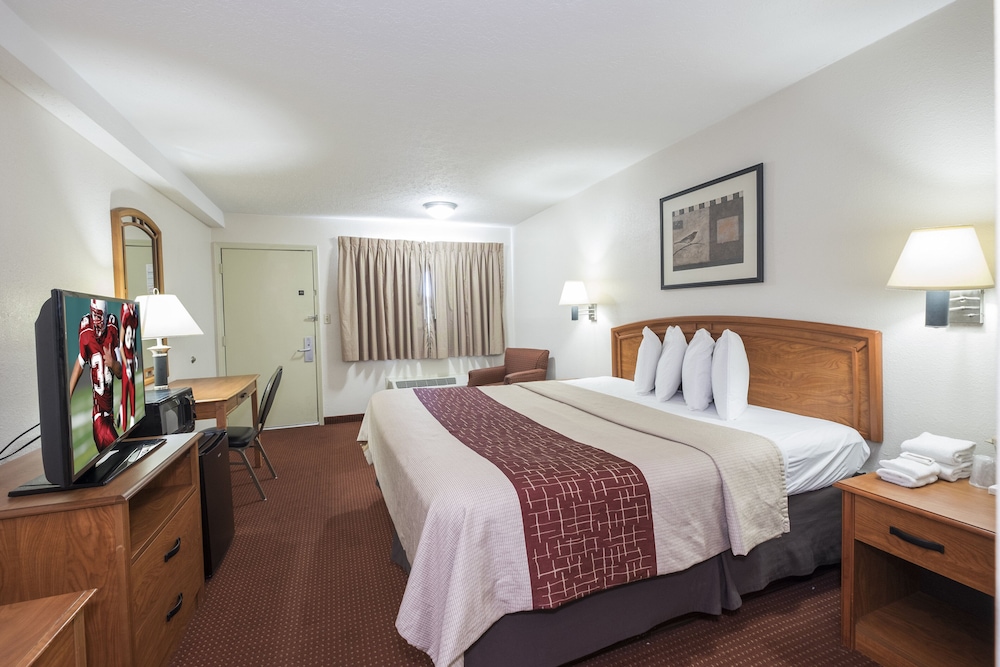Red Roof Inn Columbus Northeast Westerville - photo 7