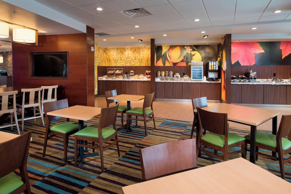 Fairfield Inn & Suites by Marriott Scottsbluff - photo 32