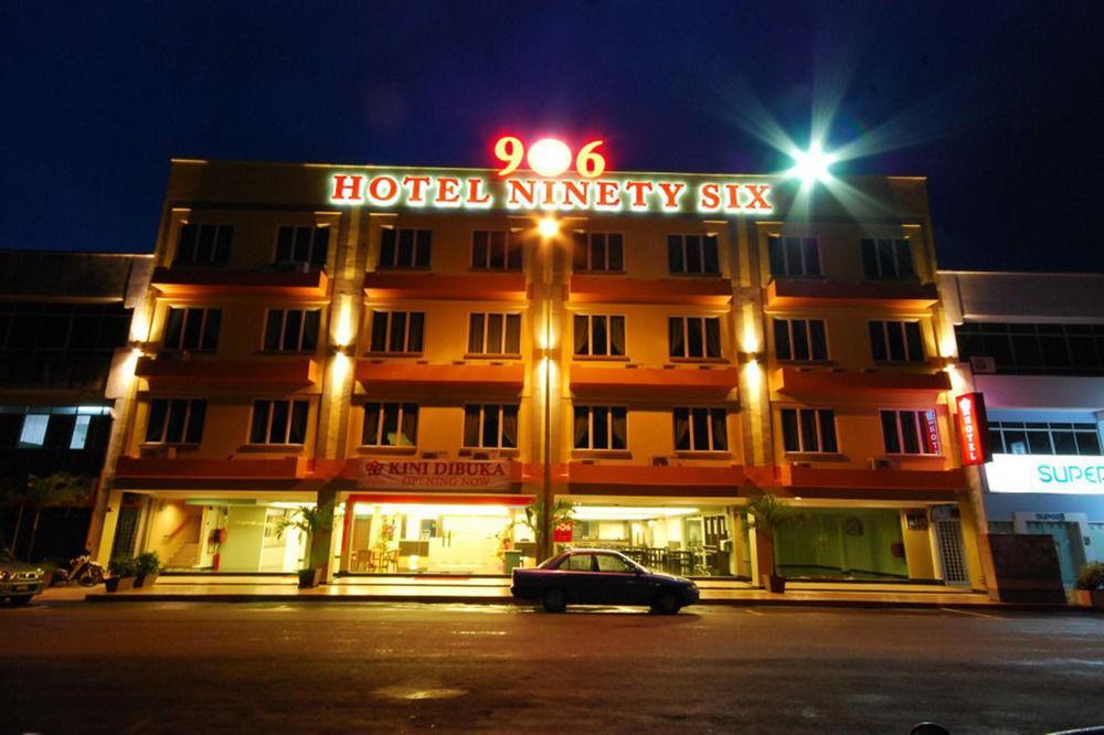 Oyo 924 906 Melaka Raya - last minute hotel in Malacca