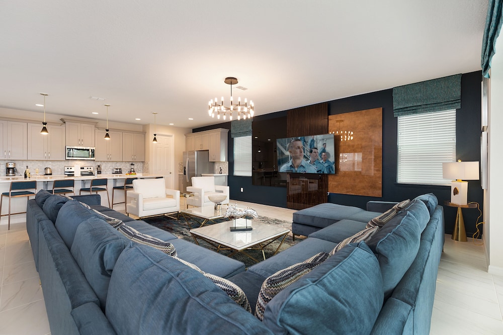 Solara Resort Luxury 9 Bedroom Homes - photo 61