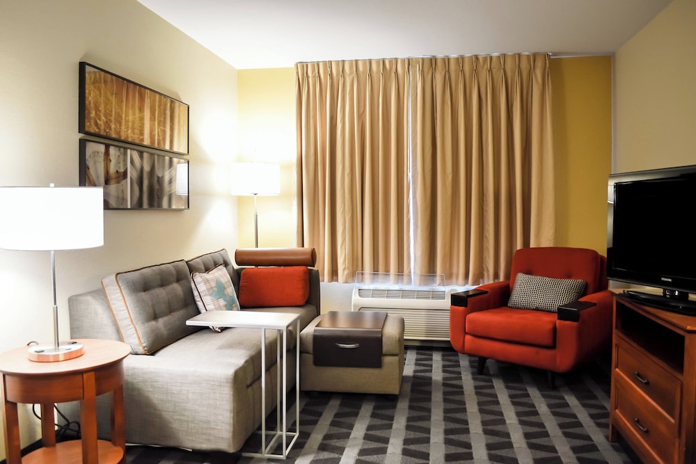 TownePlace Suites by Marriott Quantico Stafford - photo 33