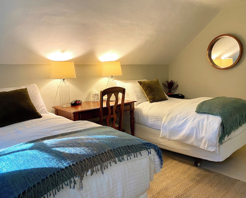 Sea Meadow Inn - photo 2