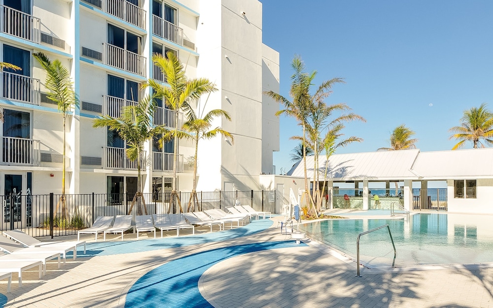 Plunge Beach Resort - photo 60