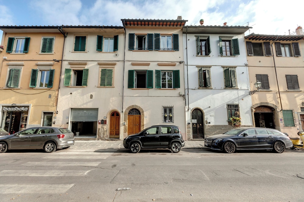Appartamento il Prato — 4-Star Luxury Hotel in Florence, Italy