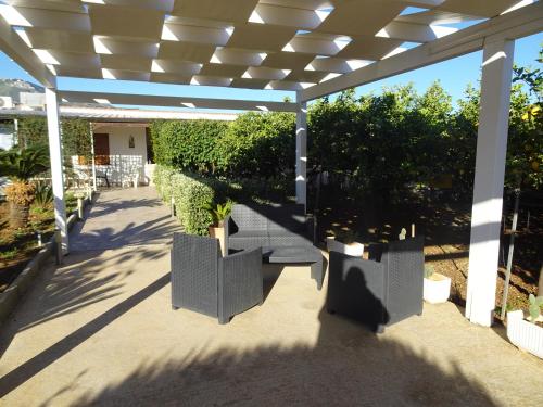Casa Vacanza Villa Giovanna — 4-Star Luxury Hotel in Valderice, Italy