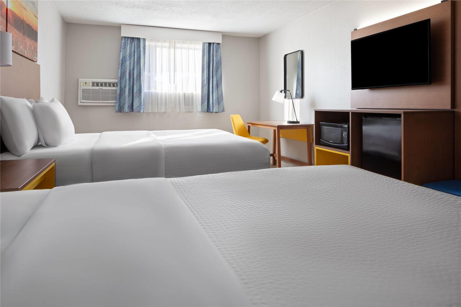 Days Inn by Wyndham Omaha NE - photo 10