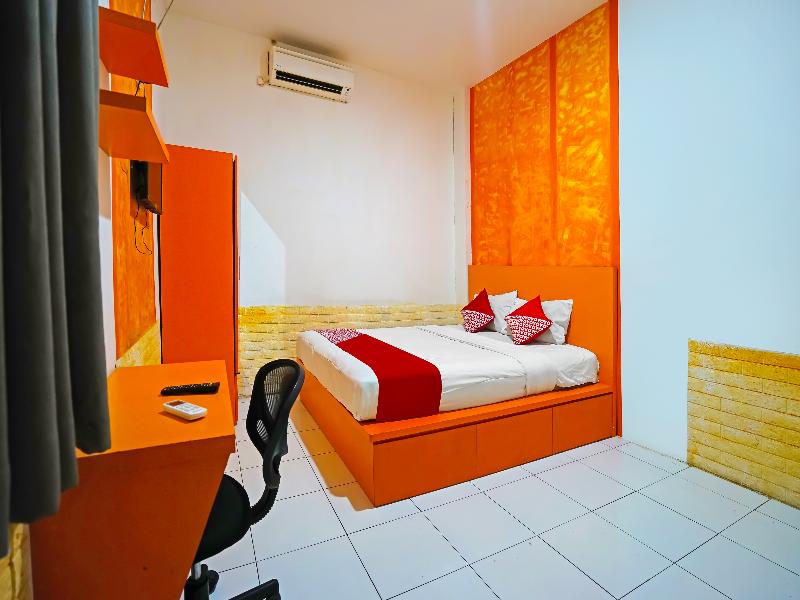 Ivy Hotel by Oyo in Palembang, Indonesia