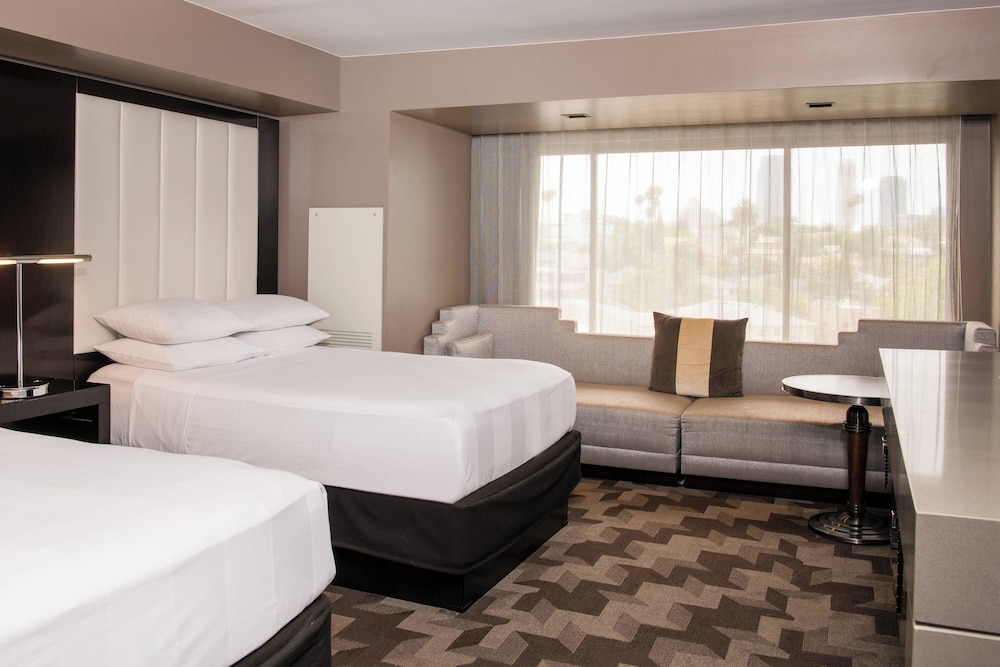 Beverly Hills Marriott - photo 40