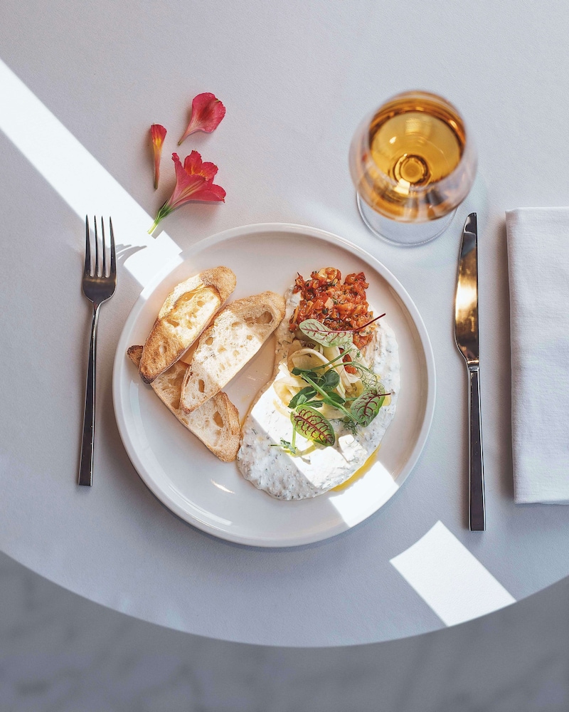 מזון ומשקאות