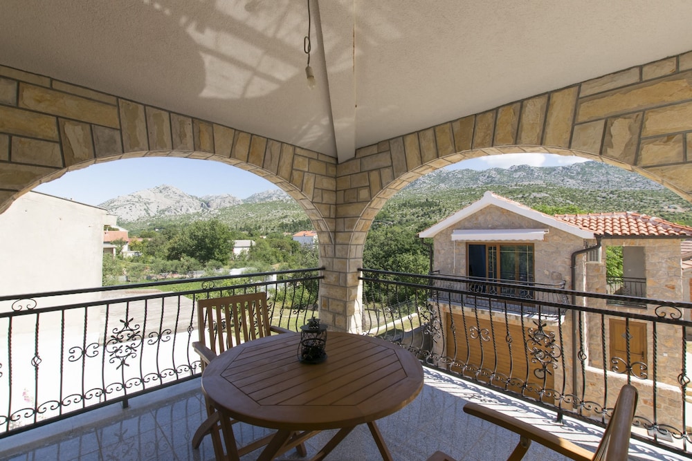 Rooms Nada — Starigrad — photo 5