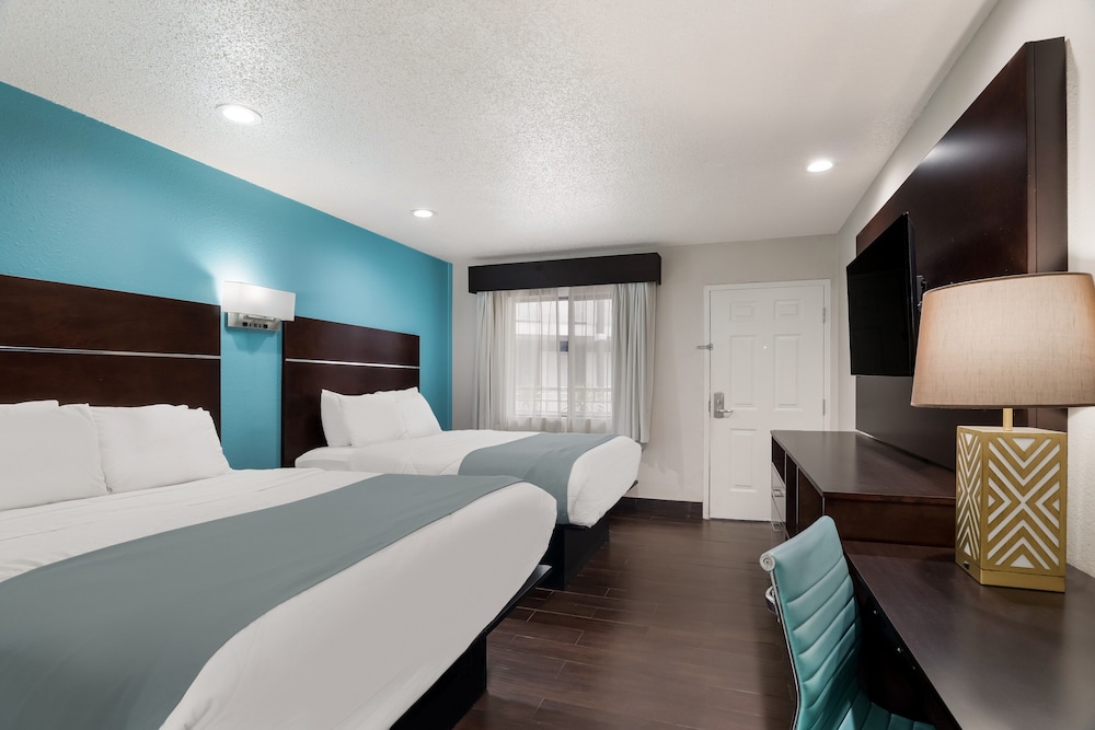 Laredo Hotel - photo 3