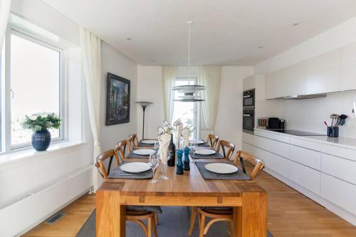 Penthouse with amazing views of Copenhagen MH74 — 4-Star Luxury Hotel in Copenhagen, Denmark