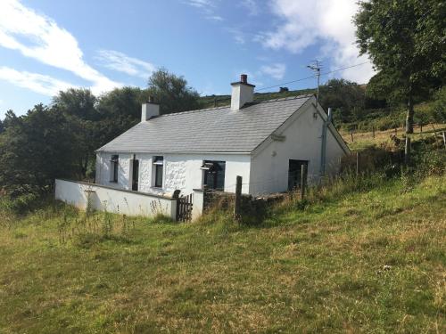 Torbant Traditional secluded cottage with spectacular view — 4-Star Luxury Hotel in Pwllheli, United Kingdom