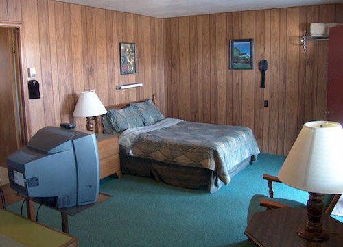 Lighthouse Inn - photo 6