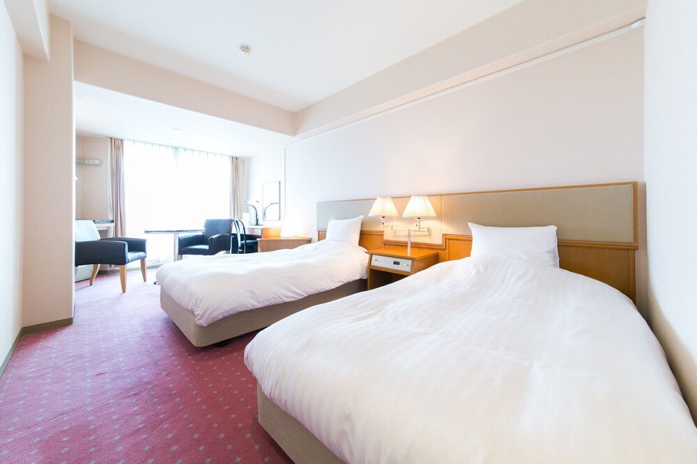 Hotel Crystal Palace - carbon neutral hotel in Hitachi-Naka