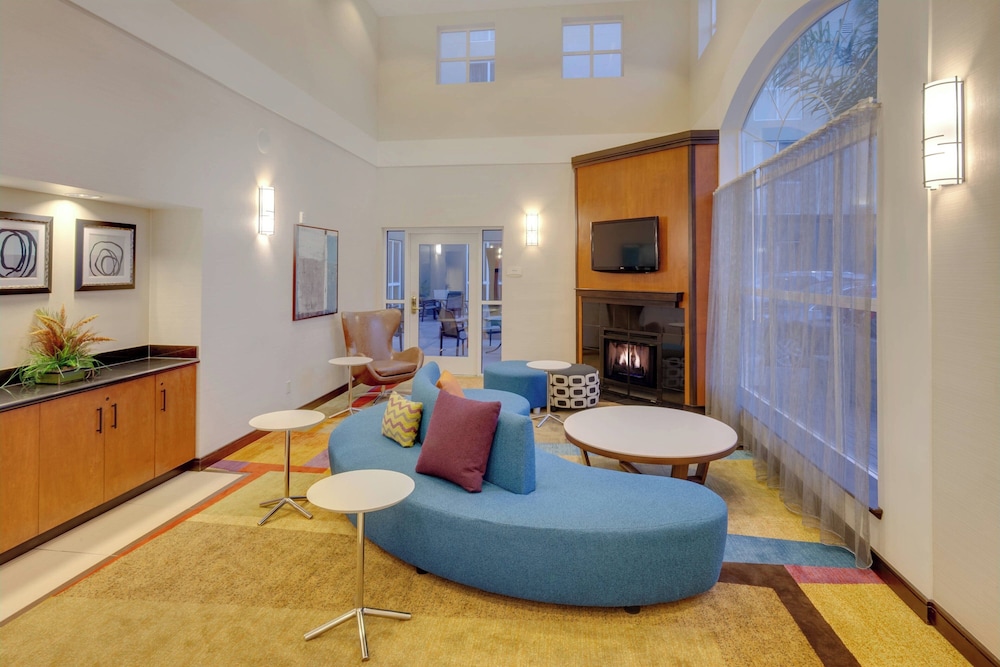 Fairfield Inn & Suites by Marriott San Francisco Airport — hotel in Millbrae