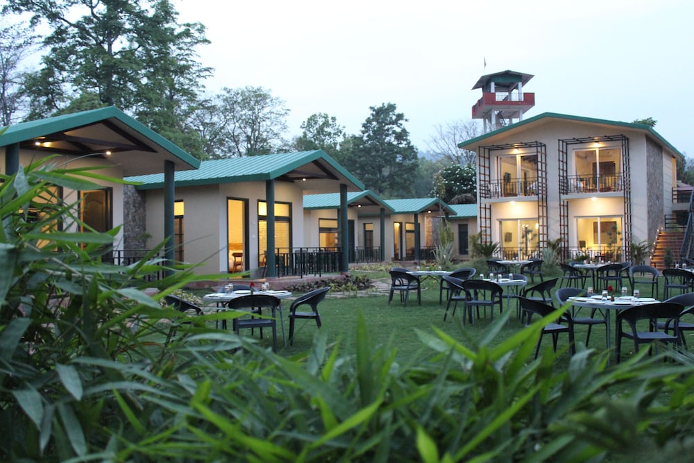 The Tiger Groove Resort in Ramnagar, India
