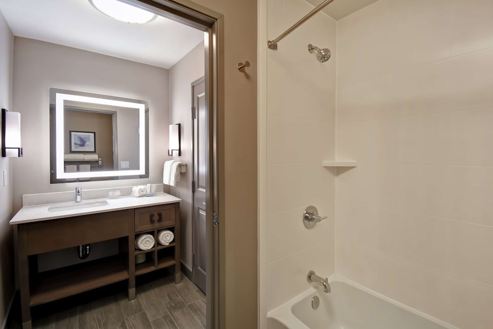 Homewood Suites by Hilton Orange New Haven - photo 20