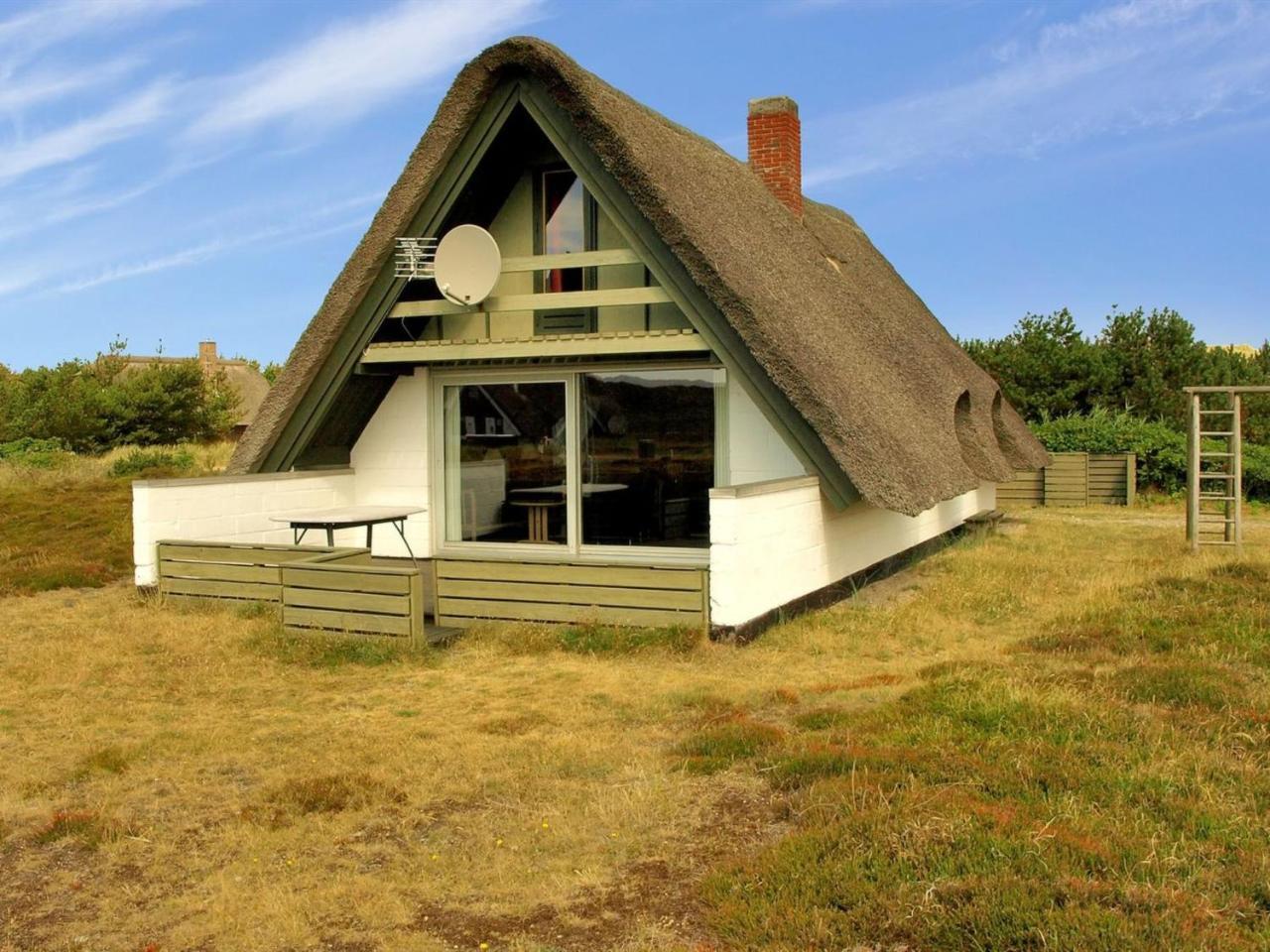 Holiday Home Thorbjörn from the sea by Interhome — 4-Star Luxury Hotel in Hvide Sande, Denmark