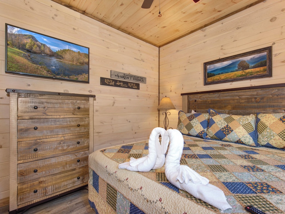 Three Little Bears by Smoky Cove Resort - photo 17