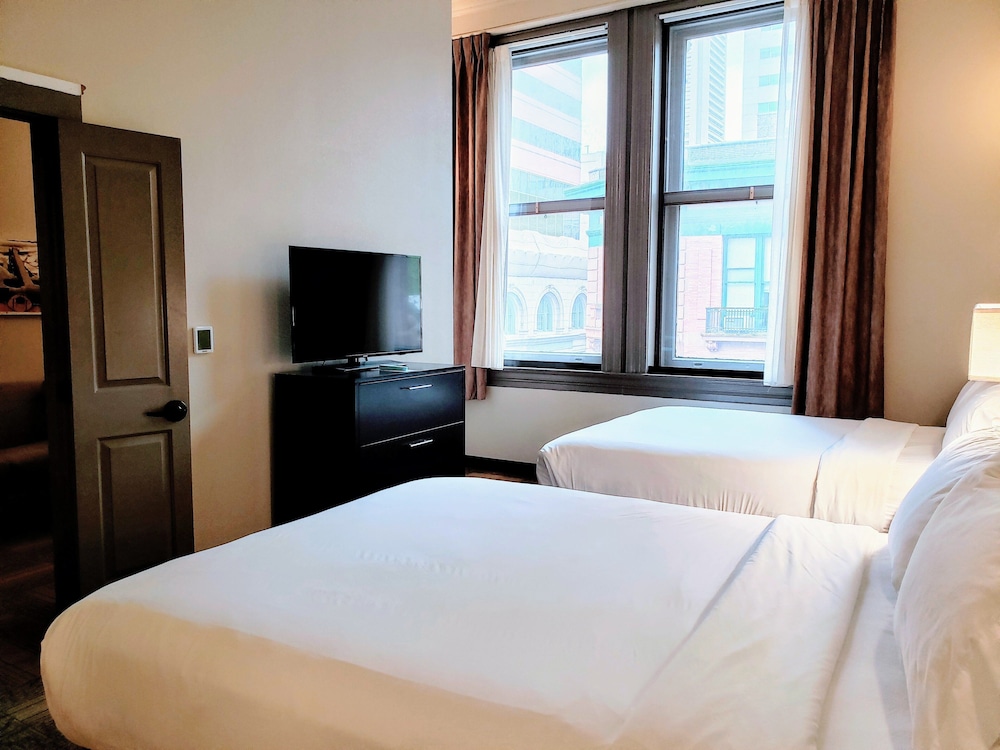 Staybridge Suites Baltimore Inner Harbor by IHG - photo 31