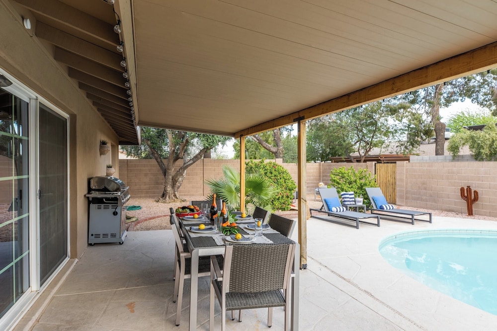 West Ridge by Avantstay Pool Fire Pit Al Fresco Dining 7 Mins to Downtown - photo 22